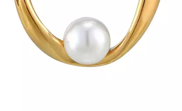 Designer Pearl Gold Stud