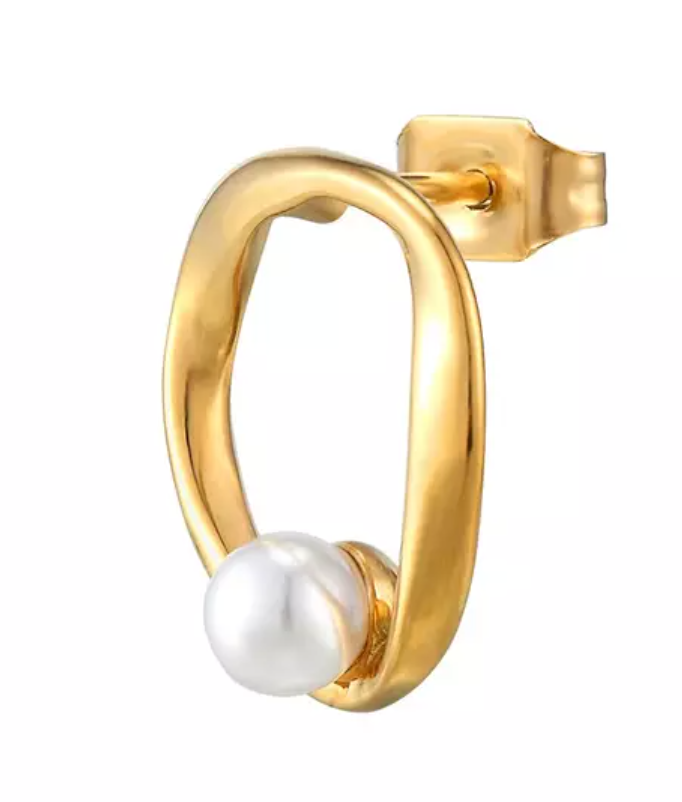 Designer Pearl Gold Stud